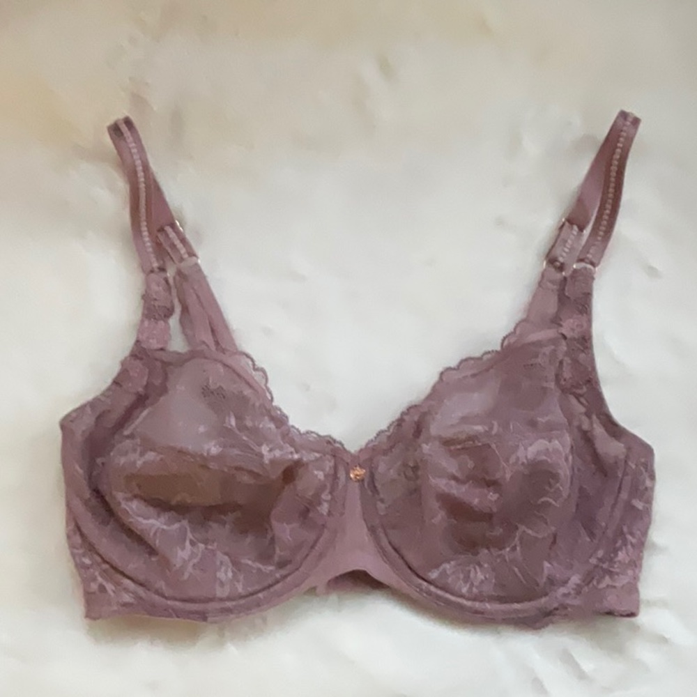 Triumph Florale 36D
